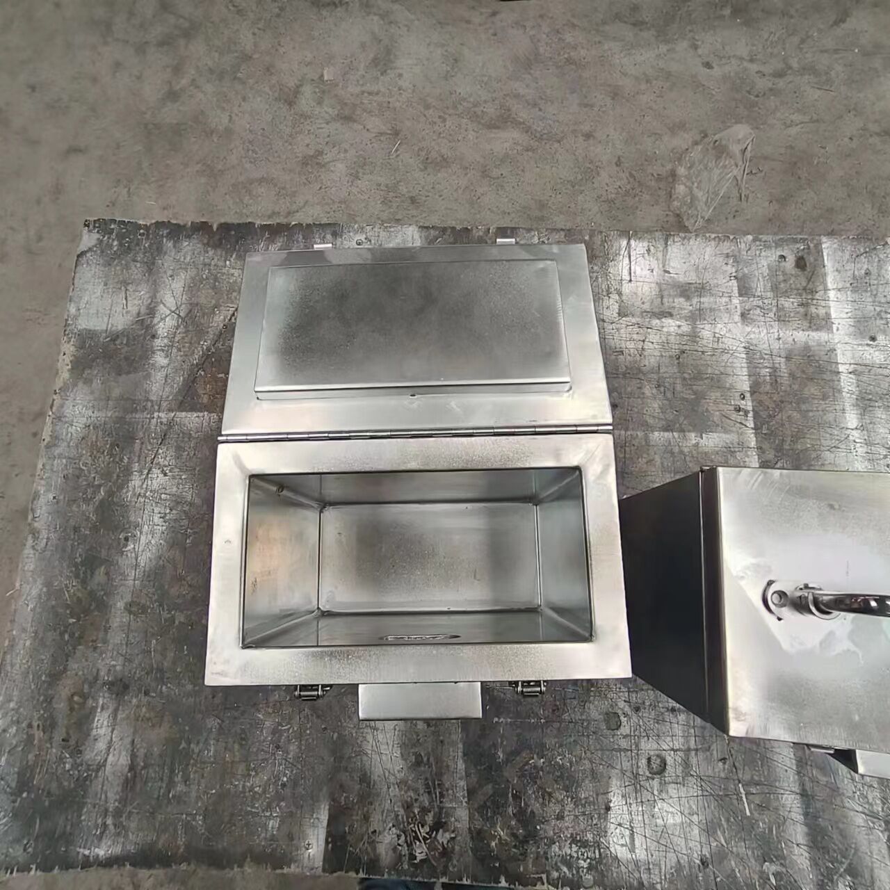 南通深入剖析铅箱：防护与存储的可靠伙伴